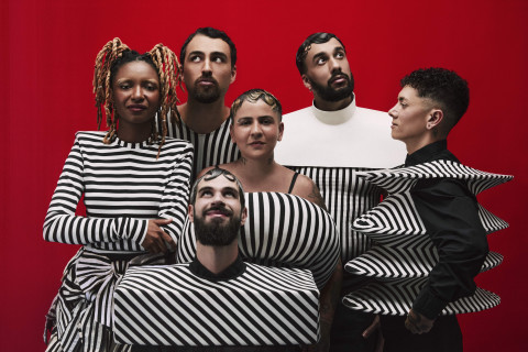 Lamparina se une a Karol Conká em "Apaga a Luz", single que chega às plataformas nesta quinta-feira